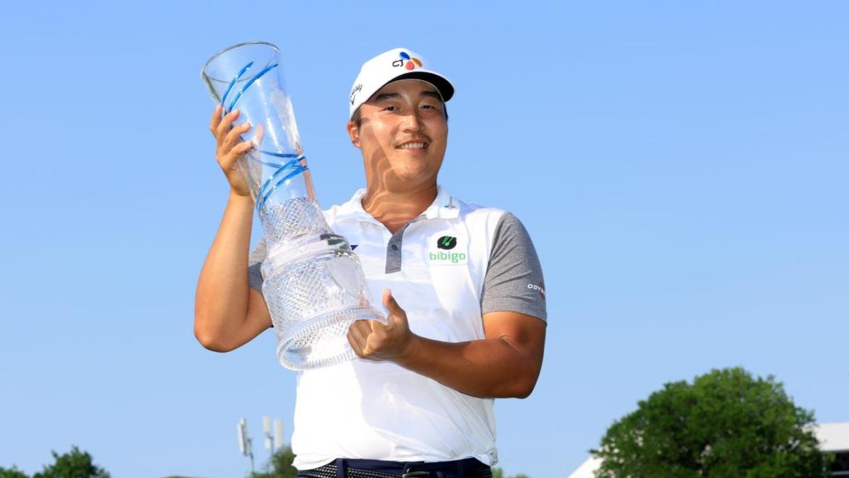 Golfer K.H Lee
